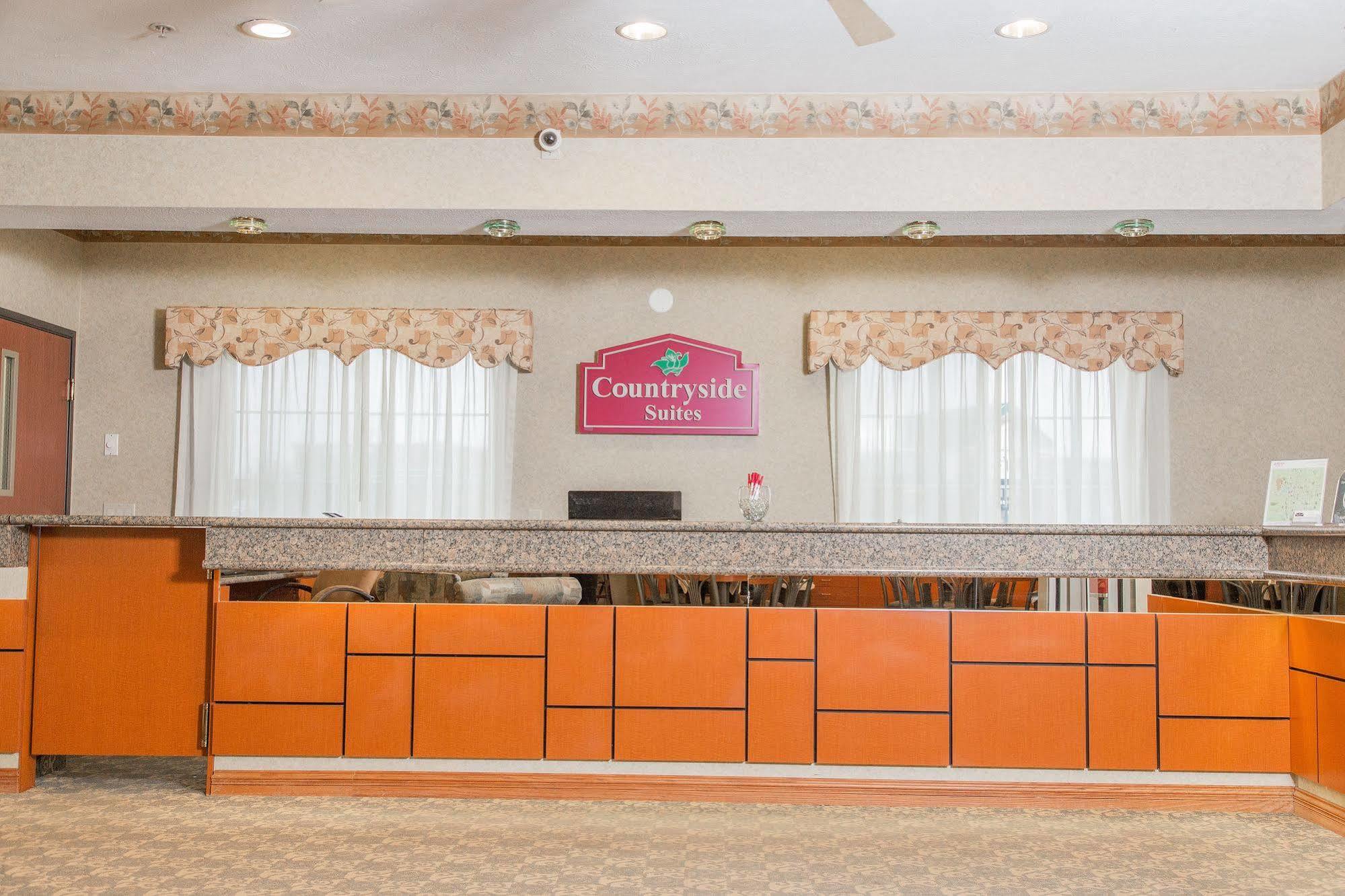 Countryside Suites Lincoln I-80 المظهر الخارجي الصورة